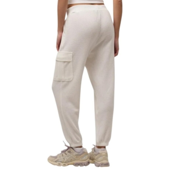 New! Bench Waffle Cargo Lounge Pants 2 Pack Women's Medium Grey Cream Casual - Picture 13 of 13